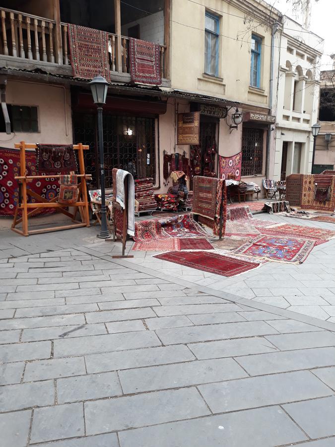 Apartment On Erekle Tbilisi Luaran gambar